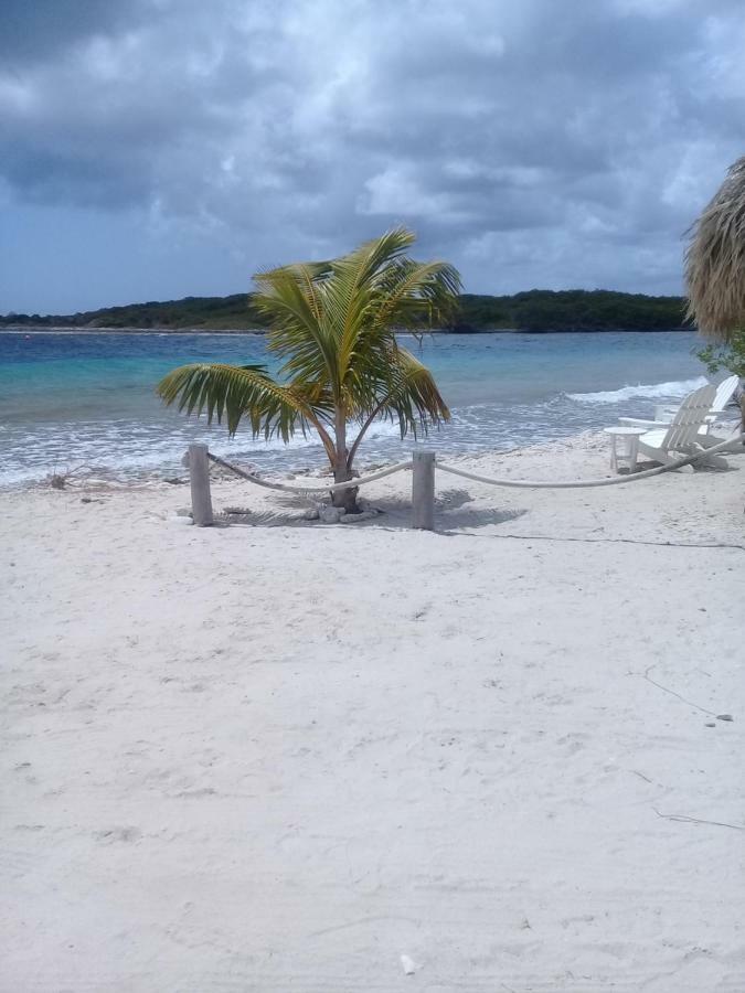 B&B Sombre Di Kabana Willemstad Kültér fotó